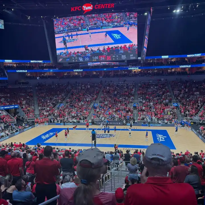 Louisville, KY: AVCA First Serve Showcase