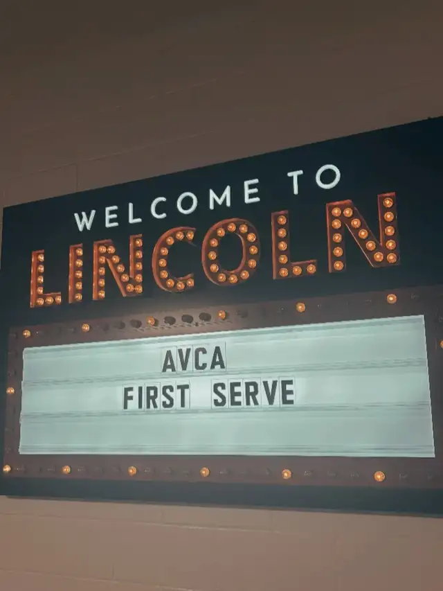AVCA First Serve, Lincoln, Pinnacle Bank Arena